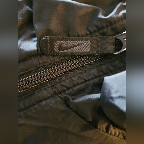 Nike Men's Raincoat - Picture 4 of 7